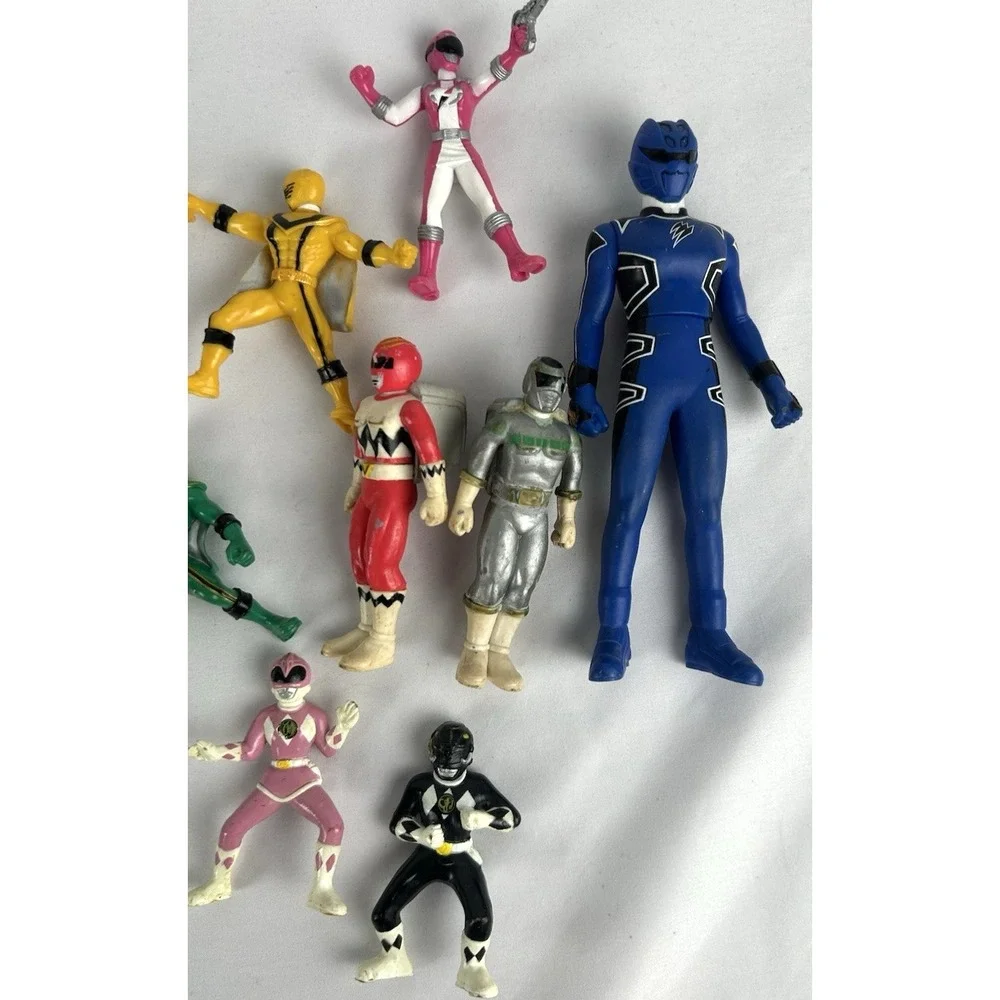 Vintage Power Rangers Lot Action Figures Weapons Toys Accessories Bandai